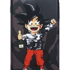 Meet your Posher, Larissa